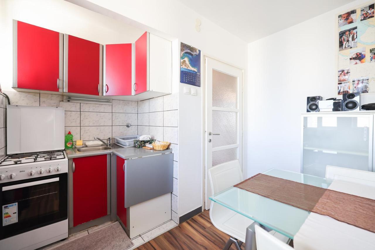 Apartman Cruiser Zara Esterno foto